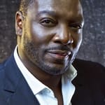 อาเดวาเล่ อากินนูเย-อากบาเย (Adewale Akinnuoye-Agbaje)