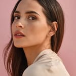 อาเดรีย อาร์โยน่า (Adria Arjona)