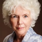 ฟิโอนนูลา ฟลานาแกน (Fionnula Flanagan)