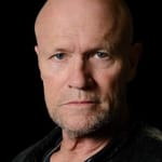 ไมเคิล รูเกอร์ (Michael Rooker)