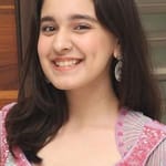 นัยชา ขันนา (Naisha Khanna)