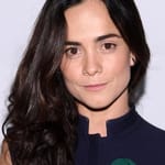 อลิซ บราก้า (Alice Braga)