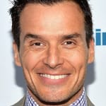 อันโตนิโอ ซาบาโต จูเนียร์ (Antonio Sabàto, Jr.)