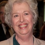 พอลลี่ ฮอลลิเดย์ (Polly Holliday)