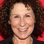 รีอา เพิร์ลแมน (Rhea Perlman)