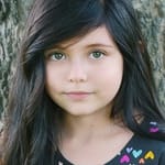 ไอโอนี โอลิเวีย นีเวส (Ionie Olivia Nieves)