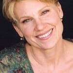 ลินด์เซย์ ครูส (Lindsay Crouse)