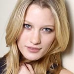 แอชลีย์ เกรซ (Ashley Grace)