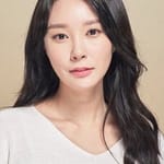 แบจินอา (Bae Jin-ah)
