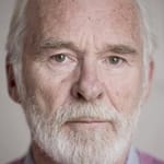เอียน แม็คเอลฮินนีย์ (Ian McElhinney)