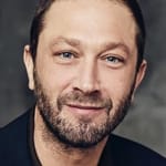 อีบอน มอสส์-บัคแรค (Ebon Moss-Bachrach)