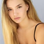 อลิสซา สโกฟบาย (Alissa Skovbye)