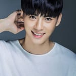 หวังซิรุ่ย (Wang Zirui)