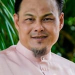 อดัม คอร์รี ลี (Adam Corrie Lee)