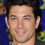 อาดัม การ์เซีย (Adam Garcia)