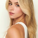 อเล็กซา แบลร์ โรเบิร์ตสัน (Alexa Blair Robertson)