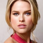 อลิซ อีฟ (Alice Eve)
