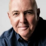 อาร์โนลด์ วอสลู (Arnold Vosloo)