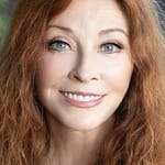 แคสแซนดร้า ปีเตอร์สัน (Cassandra Peterson)
