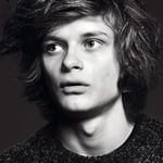 ชาร์ลี ทาฮาน (Charlie Tahan)