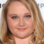 ดาเนียล แมคโดนัลด์ (Danielle Macdonald)