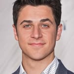 เดวิด เฮนรี่ (David Henrie)