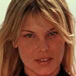 เดโบราห์ คาร่า อังเกอร์ (Deborah Kara Unger)