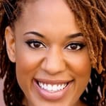 ดินอร่า วอลคอตต์ (Dinora Walcott)