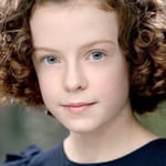 ออเนอร์ นีฟซีย์ (Honor Kneafsey)