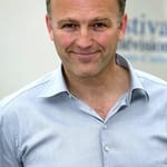 เจมส์ แม็กโกวาน (James McGowan)