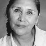 จูเลีย เวร่า (Julia Vera)