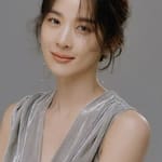 ลี จุงอา (Lee Chung-ah)