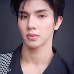 ลีหลงชี (Lee Long Shi)