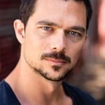 ลุค อาร์โนลด์ (Luke Arnold)