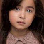 มาเดอลีน ยูน่า วอยส์ (Madeleine Yuna Voyles)