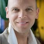 มาร์ติน นิวเฟลด์ (Martin Neufeld)