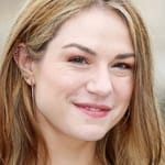 เอมิลี่ เดอเควนน์ (Émilie Dequenne)