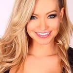 มินดี้ โรบินสัน (Mindy Robinson)