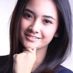 นาเดีย อารีน่า (Nadya Arina)