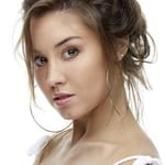 นาตาลี วอลช์ (Natalie Walsh)