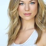 นิคกี้ ลีห์ (Nikki Leigh)