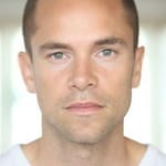 ปีเตอร์ ยังบลัด ฮิลส์ (Peter Youngblood Hills)