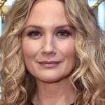 เจนนิเฟอร์ เน็ตเทิลส์ (Jennifer Nettles)