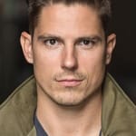 ฌอน ฟาริส (Sean Faris)