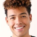 วิกเตอร์ วาโรน่า (Víctor Varona)