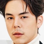 พัชร จิราธิวัฒน์ (Pachara Chirathivat)