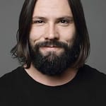 เอเดรียน คอลลินส์ (Adrian Collins)