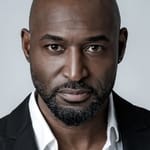 เอเดรียน โฮล์มส์ (Adrian Holmes)