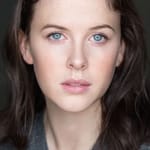 อเล็กซานดรา โรช (Alexandra Roach)