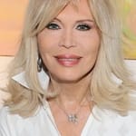 อแมนดา ลีร์ (Amanda Lear)